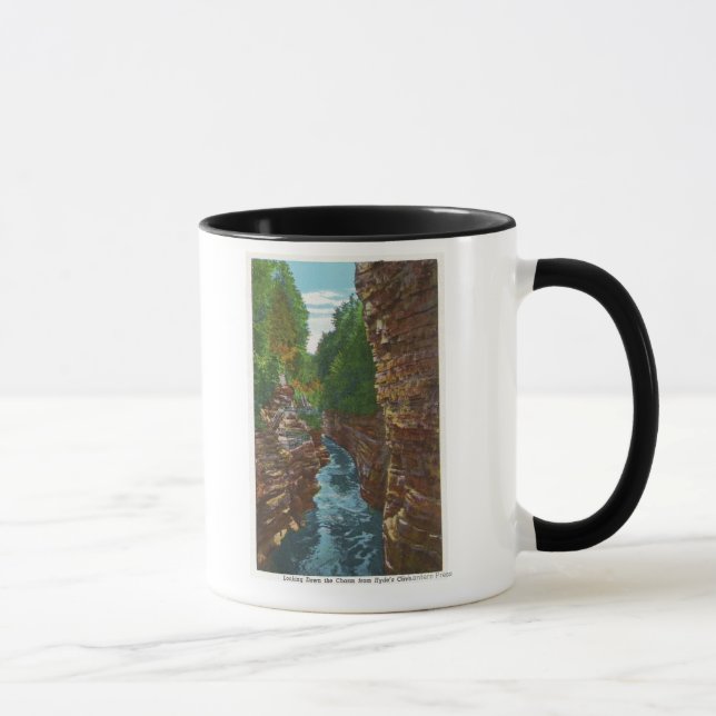 Blick nach unten Ausbleibender Keule aus Hydes Höh Tasse (Rechts)