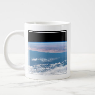 Blick über die Südwestküste Afrikas. Jumbo-Tasse