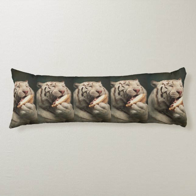 Blissful White Tiger – Whimsical Body Pillow Seitenschläferkissen (Vorderseite)