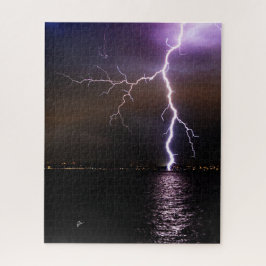 Blitze über dem Washington-See