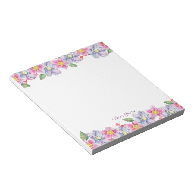 Bloc-note Bordure de fleurs rose et bleu d'aquarelle (Incliné)