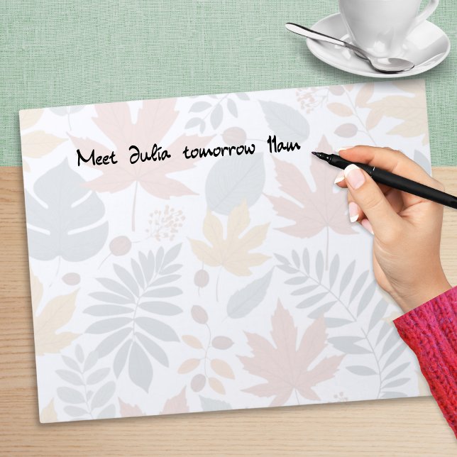 Bloc-note Feuilles d'automne de la nature élégante (A large notepad with Autumn leaves design on each tear-off page)