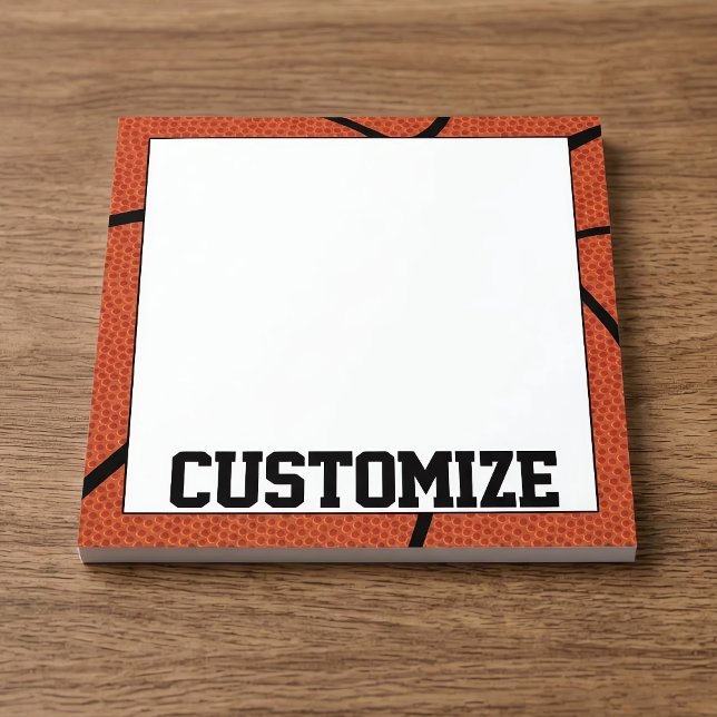Bloc-note Nom de l'équipe de basket-ball personnalisée Bloc- (Custom basketball notepad on desk.)