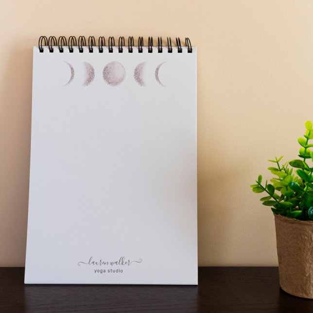 Bloc-note Phases de Yoga Studio en rose pâle (Créateur téléchargé)