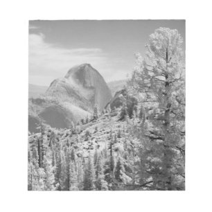 Bloc-note Photo infrarouge du côté est du Yosemite National 