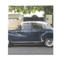 Vieille mais très bien entretenue voiture Audi.