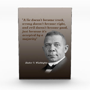 Bloc Photo Booker T. Washington Quota On Truth, Right, Good
