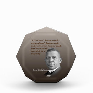 Bloc Photo Booker T. Washington Quota On Truth, Right, Good