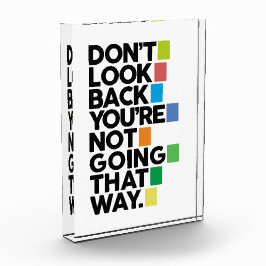 Bloc Photo Don't look back