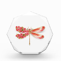libellule de fleurs avec sakura de bijoux