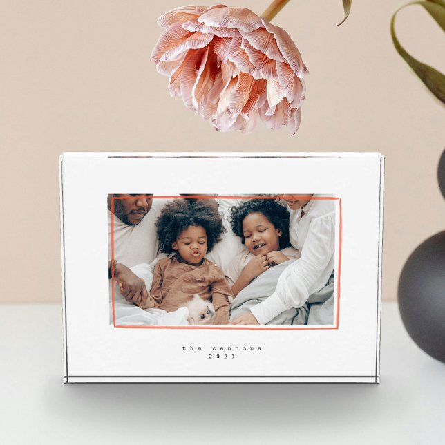 Bloc Photo Lignes minimales personnalisées (Modern Minimal Red Lines Custom Photo Block)