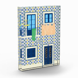 Bloc Photo Maison portugaise de Lisbonne avec tuiles et oisea