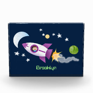 Bloc Photo Un adorable vaisseau-fusée dans l'espace dessin an