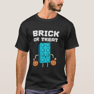 Block Gebäude Halloween Ziegel oder Leckerei Kids T-Shirt