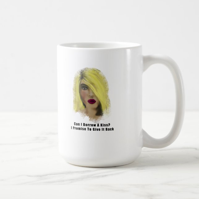 Blonde Bombshell Frau leiht sich einen Kuss Kaffeetasse (Rechts)