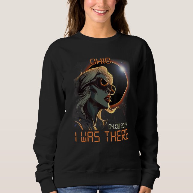 Blonde Girl Total Solar Eclipse 2024 Ohio Sweatshirt (Vorderseite)