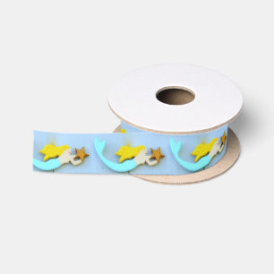 blonde Meerjungfrau mit Sternsatinband Satinband