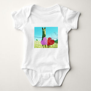 Blondes Pferd und rosa und rote Herzen Baby Strampler