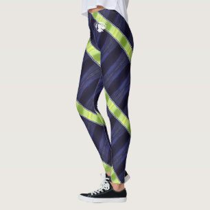 Blondine u. brach - gemusterte Gamaschen - weißes Leggings