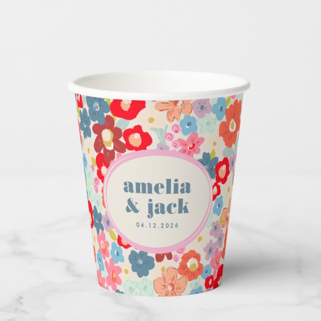 Blooming Joy Bright Floral Maximalist Wedding Pappbecher (Vorderseite)