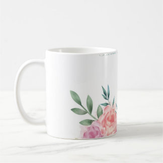 "Blooms dans une coupe : Mug d'élégance florale"