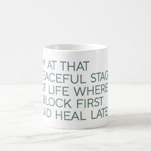 Bloquer d'abord, guérir ensuite - Tasse minimalist