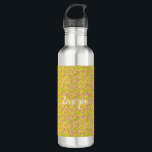 Blossom Haze Edelstahlflasche<br><div class="desc">A dreamy, abstract print that blurs the lines between floral forms and soft, atmospheric textures. Using a gentle interplay of sunny butter yellow, muted pear green, and tender peach pink, the pattern creates an illusion of flowers softly emerging from a hazy, painterly mist, offering a subtle yet captivating visual depth....</div>