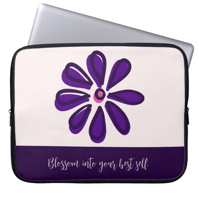 Blossom in dein bestes Selbst. Lila und rot Laptopschutzhülle (Vorderseite)