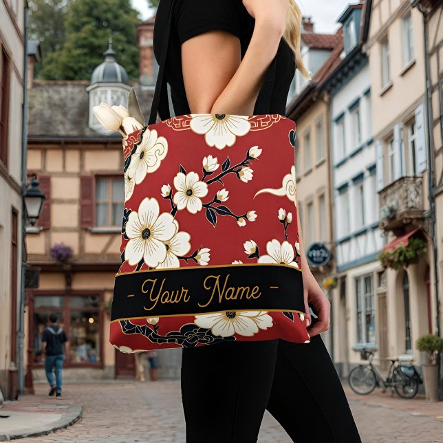 Blossom Nouveau | Elegant Floral | Personalised Tasche (Lifestyle Shot)