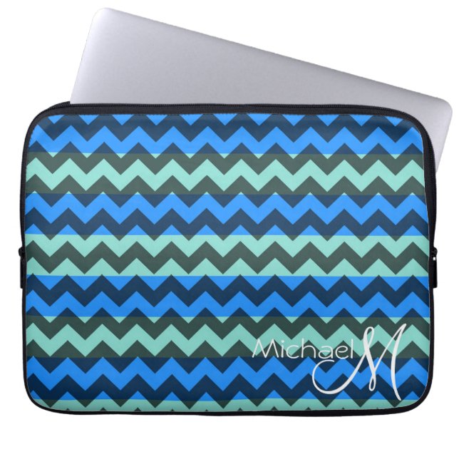 Blue and Minze Zickzack Zigzag Custom Monogram Laptopschutzhülle (Vorderseite)