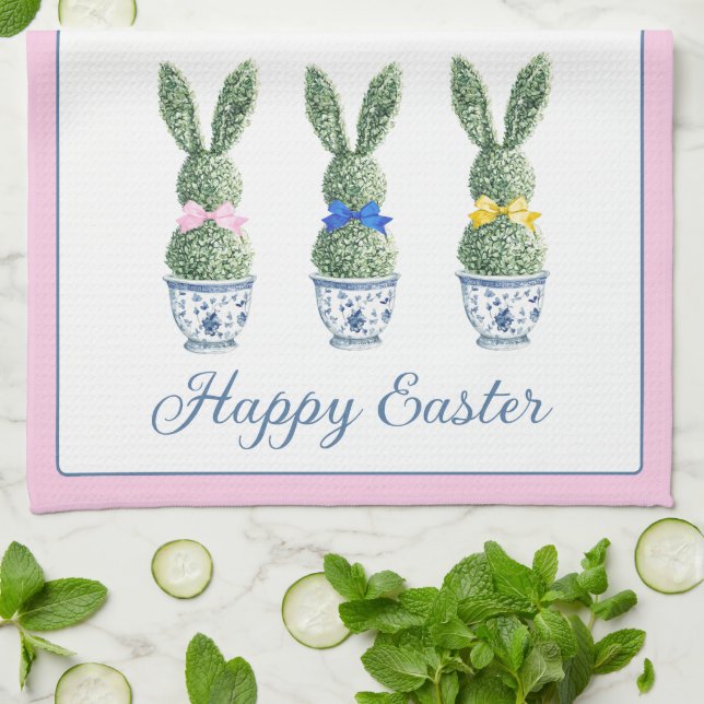 Blue and White Chinoiserie With Rabbit Topiaries Geschirrtuch (Gefaltet)