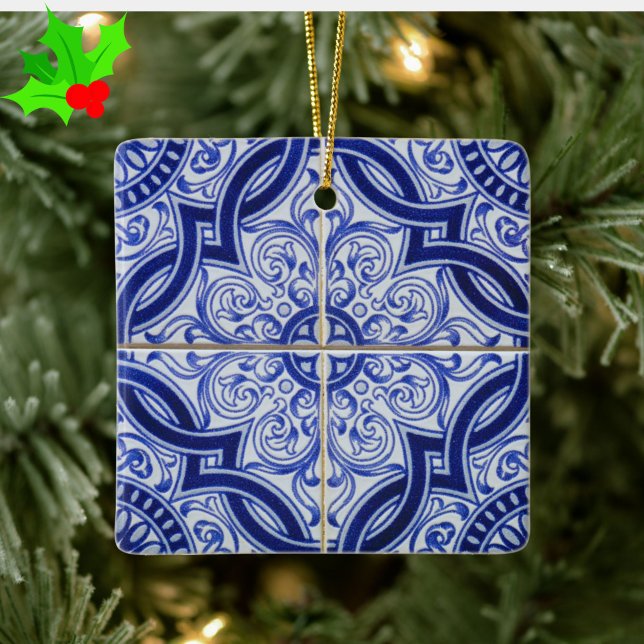 Blue and White Mediterranean Azulejo Tile Pattern Keramikornament (Add rustic elegance to your Christmas with this classic blue/white Portuguese tile pattern ornament)