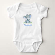 Blue Baby Elephant auf Grünflächen