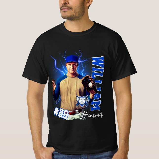 Blue Baseball Player Ein Foto mit Namen T-Shirt (Vorderseite)