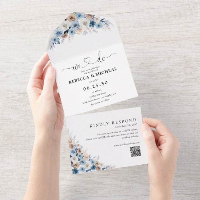 Blue Boho Blumenhochzeit in einer Einladung (Abreißen)