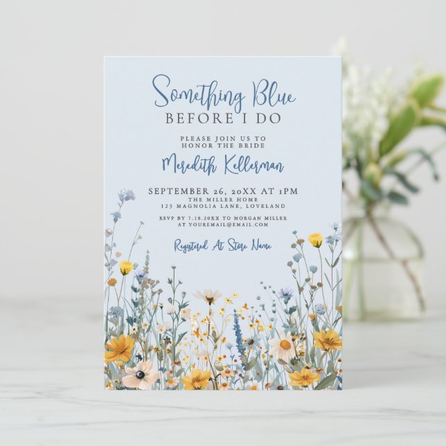 Blue Botanical Wildflower Bridal Shower Einladung (Stehend Vorderseite)