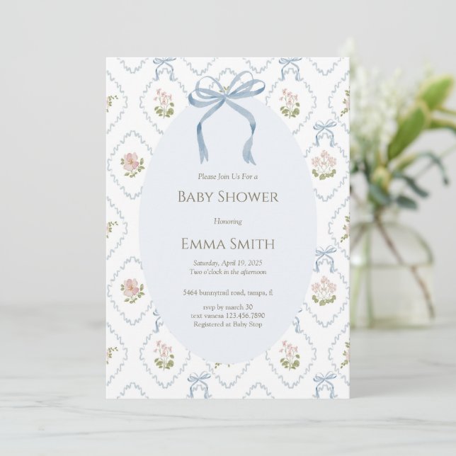 Blue Bow Floral Baby Shower  Einladung (Stehend Vorderseite)