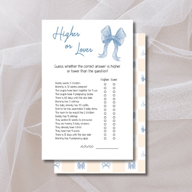 Blue Bow Higher oder Lower Baby Shower Game Card (Von Creator hochgeladen)