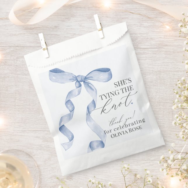 Blue Bow verbindet das Knot-Brautparty-Dessert Geschenktütchen (Ausgeschnitten)