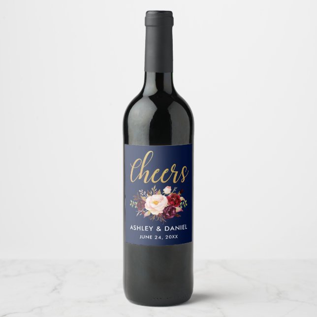 Blue Burgundy Floral Gold Wedding Cheers Weinetikett (Vorderseite)