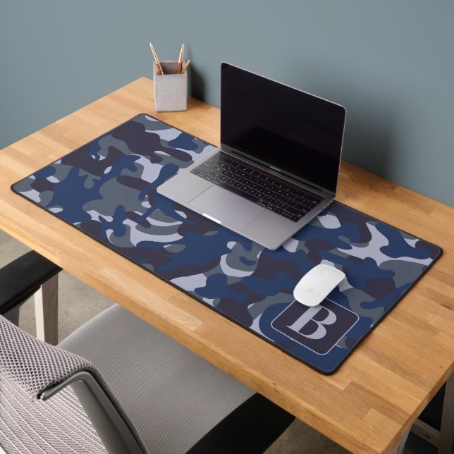 Blue Camouflage Personalisiert Monogram Navy Camou Schreibtischunterlage (Büro 2)