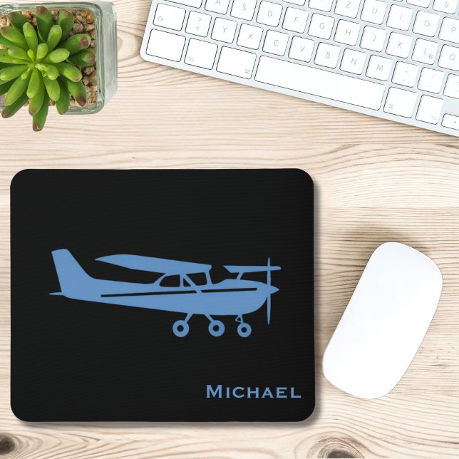 Blue Cessone Pilot Luftfahrt Zollamt Mousepad (Von Creator hochgeladen)