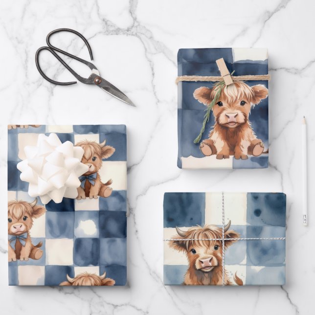 Blue Checkered Highland Cow Cute Gift Wrap Geschenkpapier Set (Vorderseite)
