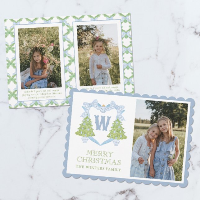 Blue Chinoiserie Weihnachtsbaum Monogram Wappen Feiertagskarte (Von Creator hochgeladen)