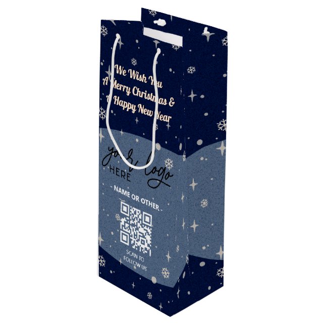 Blue Christmas Business Logo QR Snowflake Geschenktüte Für Weinflaschen (Vorderseite Schrägansicht)