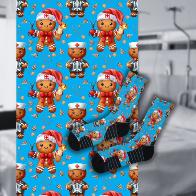 Blue Christmas Nurse Whimsical Gingerbread Man Socken (Von Creator hochgeladen)