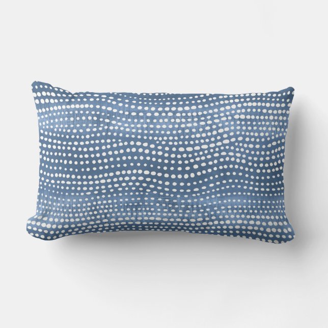 Blue Coastal Boho Lumbar Pillow Lendenkissen (Vorderseite)