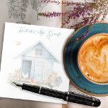 Blue Coop Hühnchen Hutch Personalisiert Notizblock<br><div class="desc">Notepad mit Hühnercoop-Hintergrundbild. Hellblaue Hutch mit Hühnern und Hahn. Personalisieren Sie das blaue Skript oben mit einem Namen oder so. Verwendung für persönliche oder geschäftliche Hinweise.</div>