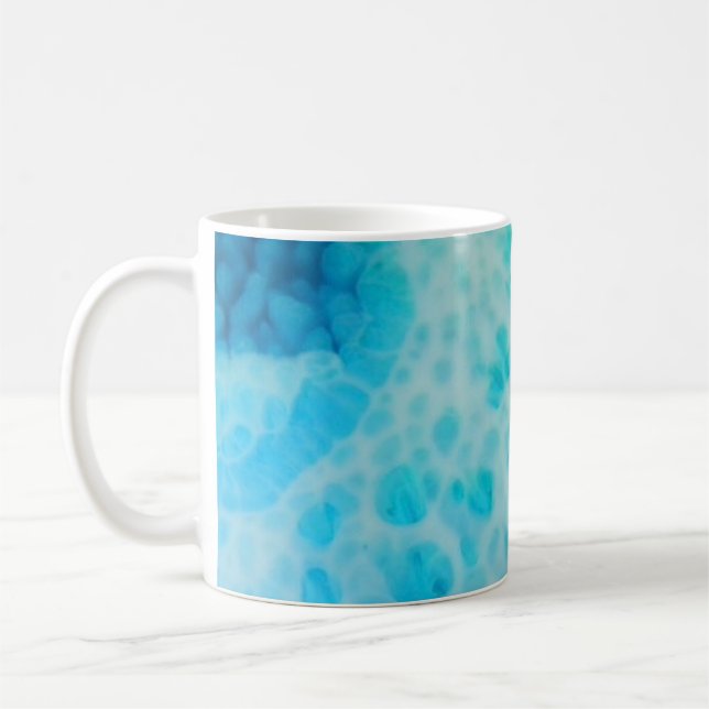 Blue Crush - Abstract Coastal Artwork  Kaffeetasse (Links)