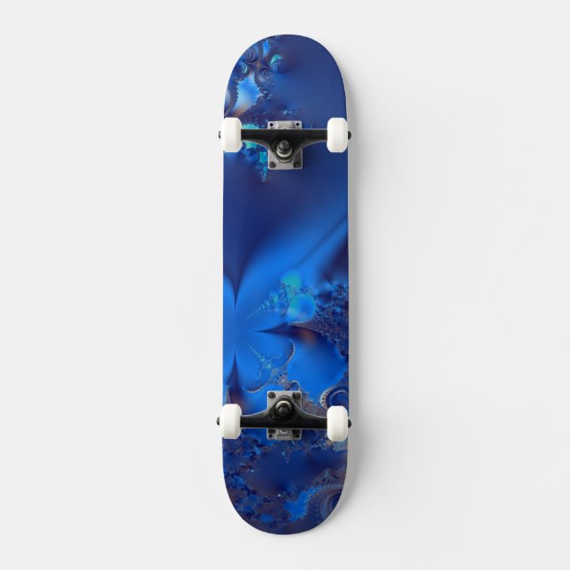 Blue Crystal Fraktal Skateboard (Vorderseite)
